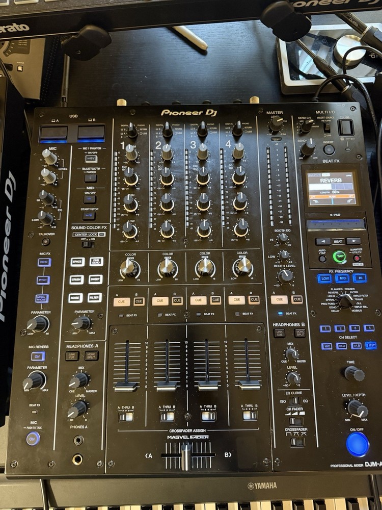 Pioneer CDJ - 3000 x2 + DJM A9 Flagship Bundle