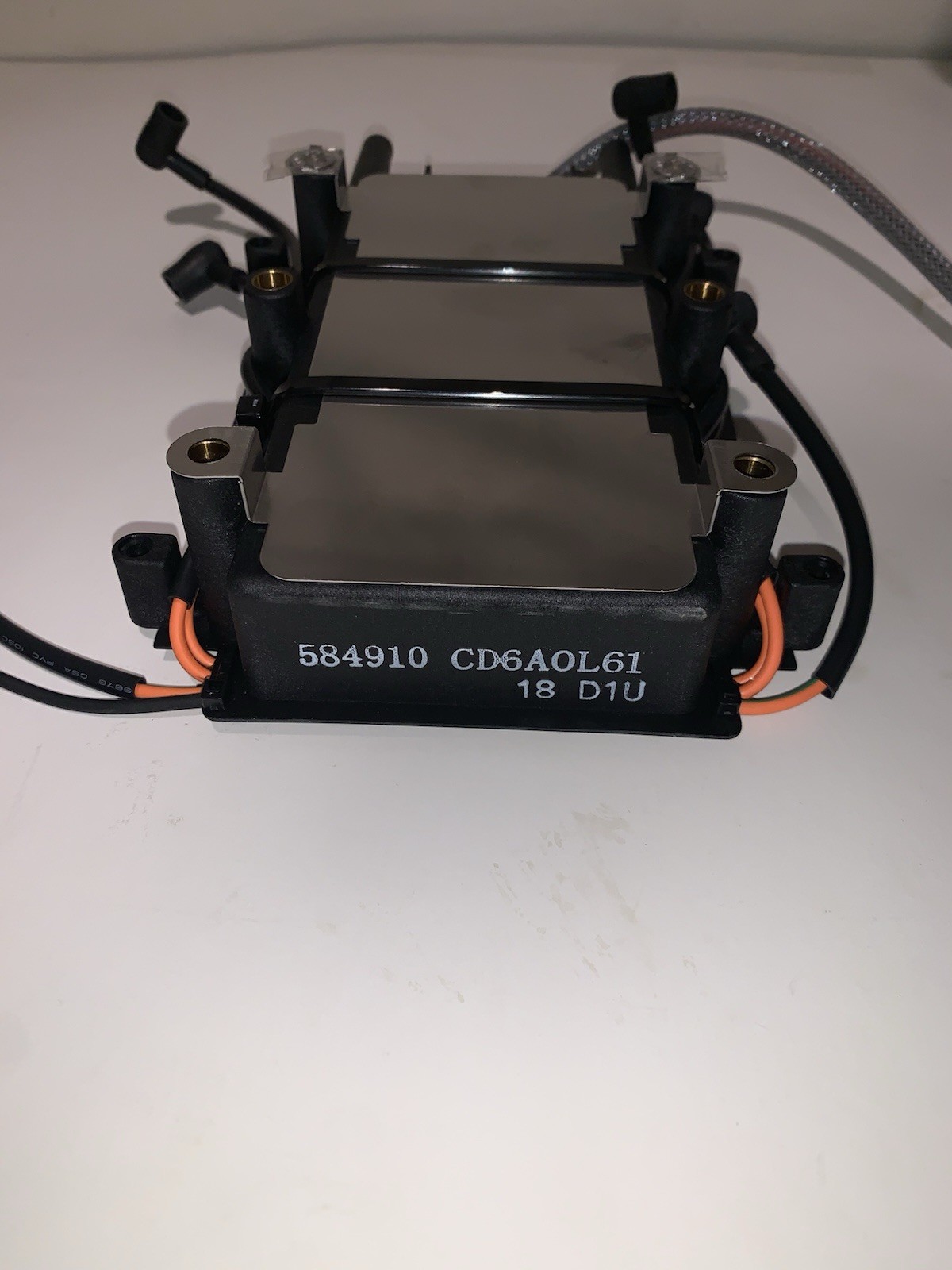 OEM Evinrude Johnson Marine Power Pack Assembly 0584985 584985 (584910)