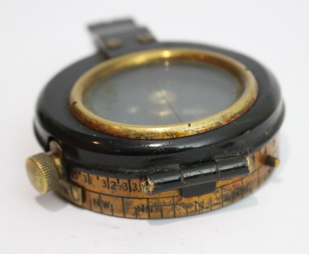 Antique WW1 Era prismatic marching compass