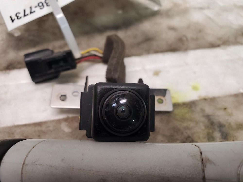 NISSAN PATHFINDER Camera/Projector camera, front camera 17