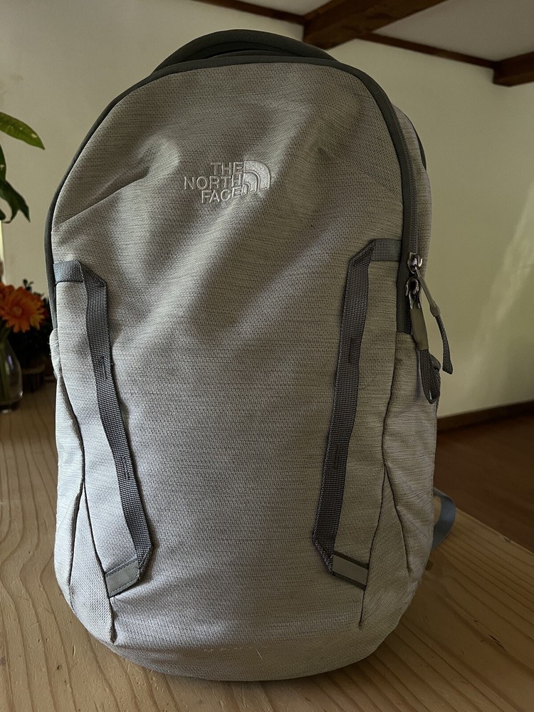 the north face vault backpack Gray