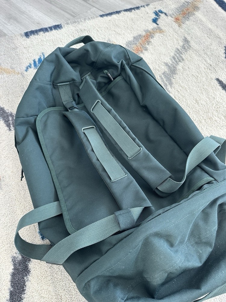 Everlane Green Duffel Bag Backpack Adjustable Straps
