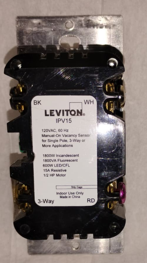 Leviton IPV05-1LZ Decora Vacancy Motion Sensor Switch Manual-On / Automatic-Off