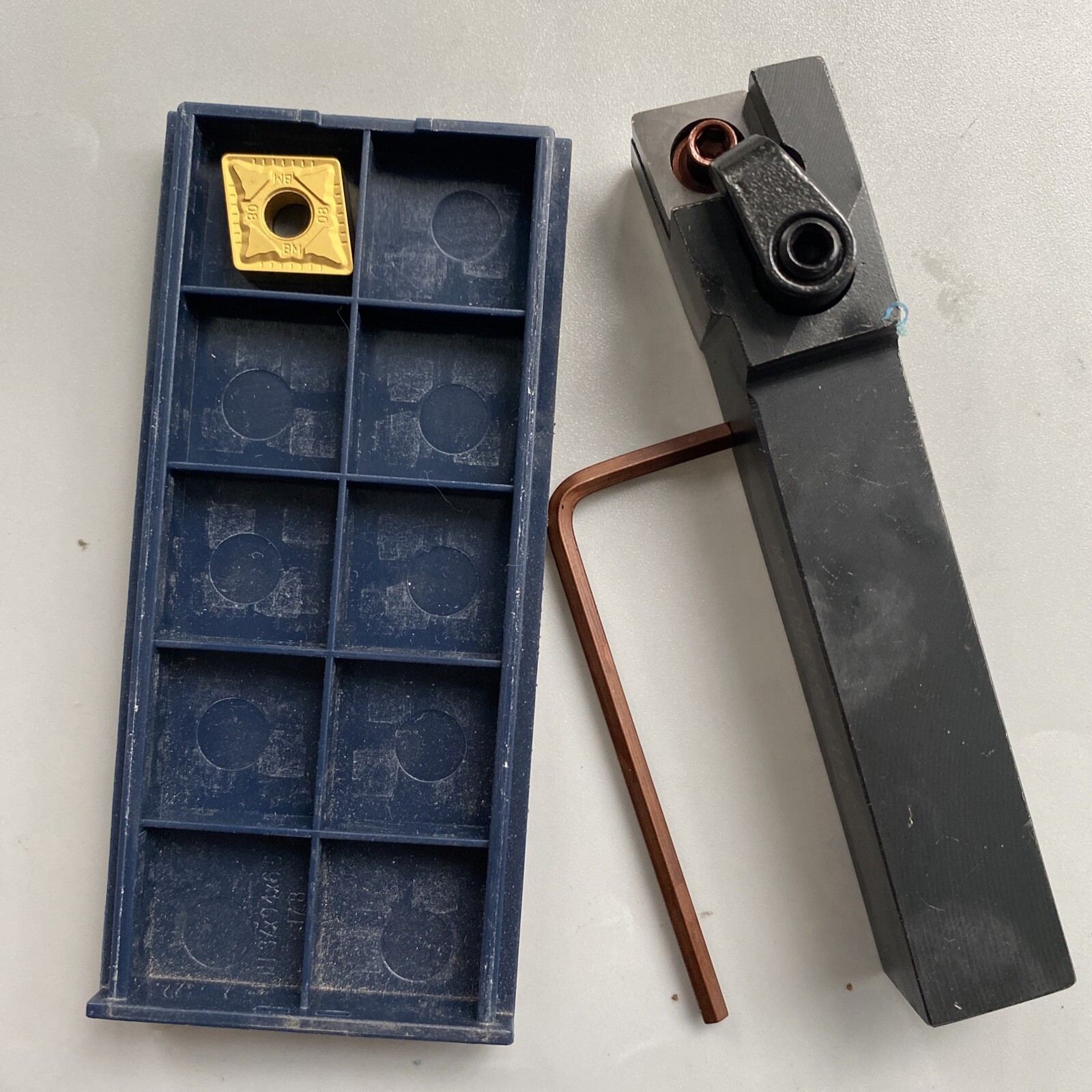 New Holder + CNMG432 CNMG120408 Carbide Inserts MCLNR1616H12 Lathe Turning Tool