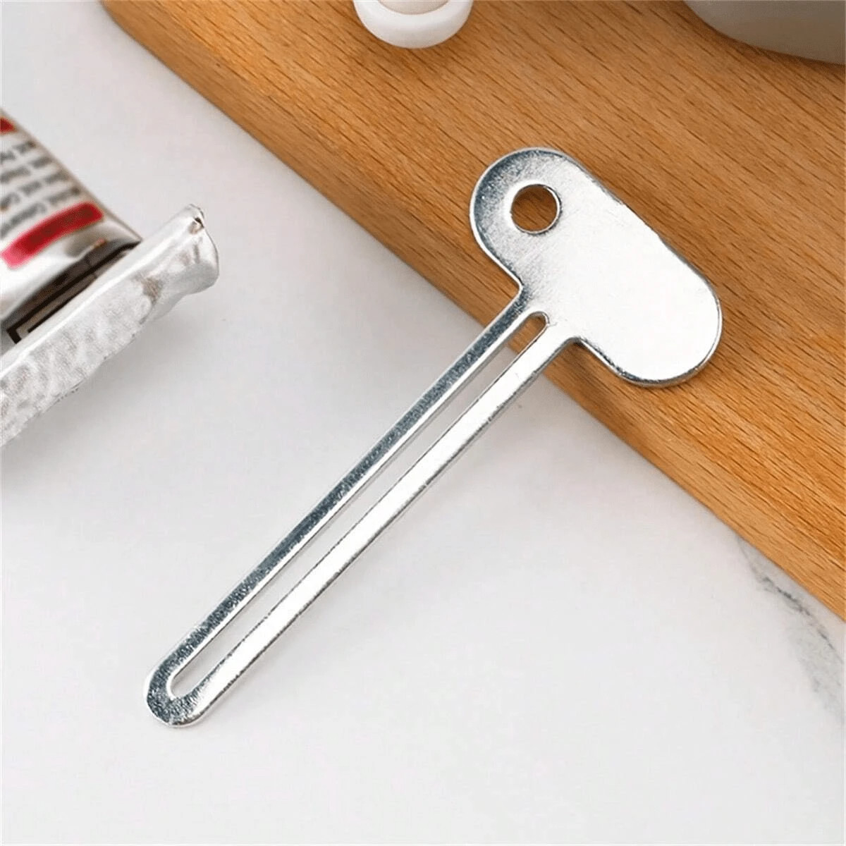 Toothpaste Tube Squeezer Stainless Steel Rolling Cream Tube Manual Dispenser