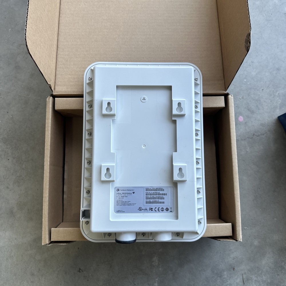 cnPilot E501S Outdoor WLAN Access Point | PL-501SP00A-US | With Accessory Kit