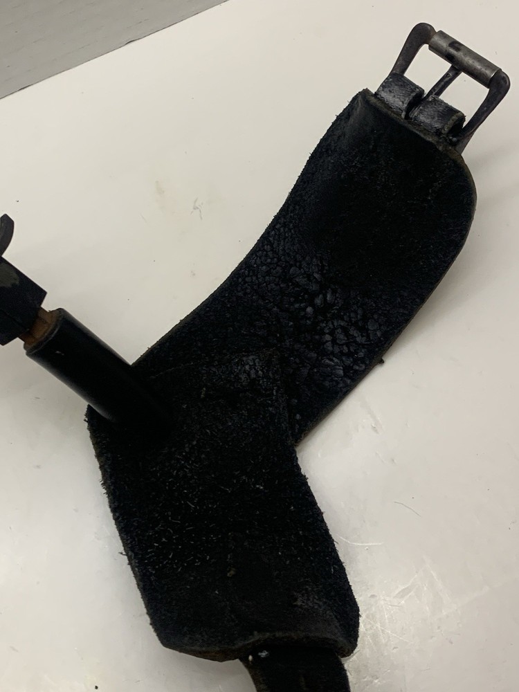 Vintage Bow Wrist Release