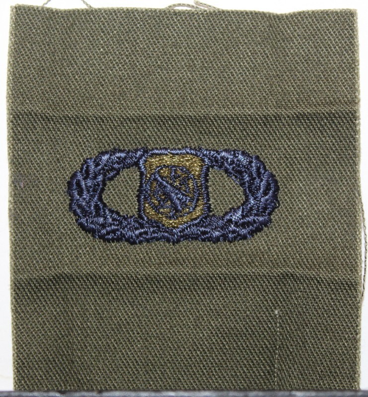 US Air Force Basic Weapons Director Olive Drab Fatigue Badge Insignia Patch