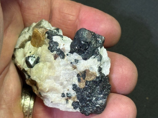 SEE VIDEO: COOL FRANKLIN ASSEMBLAGE: HENDRICKSITE,WILLEMITE PLUS, FRANKLIN, N.J.
