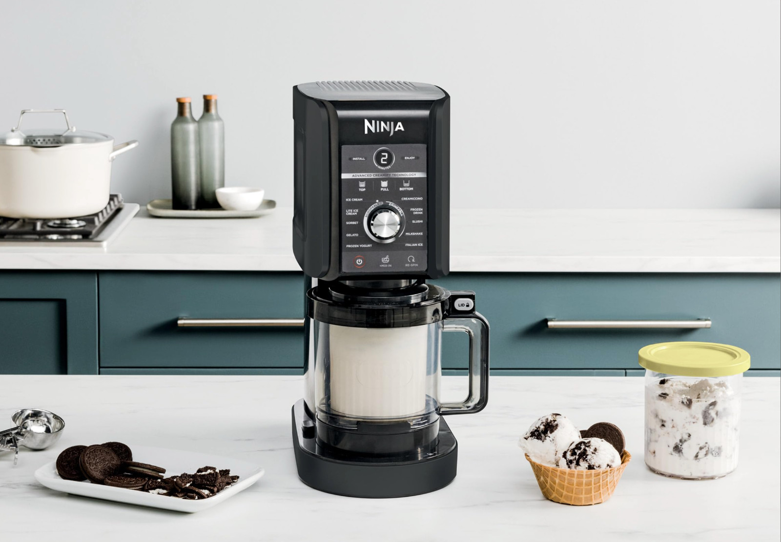 Ninja Creami Deluxe 11-in-1 Ice Cream and Frozen Drink Maker - BLACK/GRAY