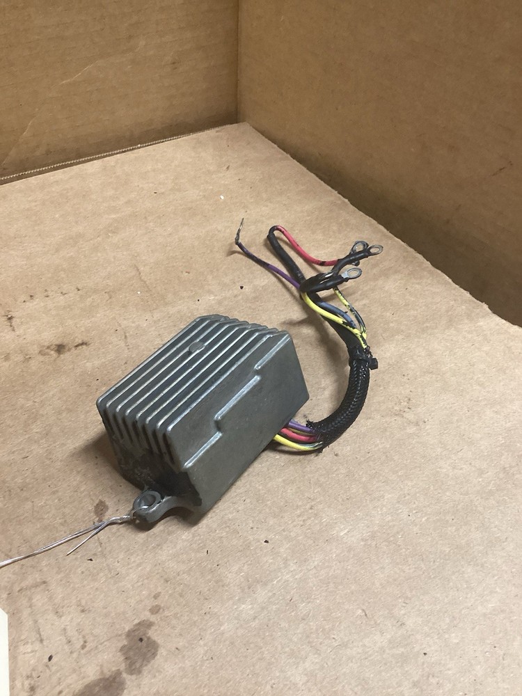 Johnson Evinrude RECTIFIER & REGULaTOR ASSY 0585001 OUTBOARD