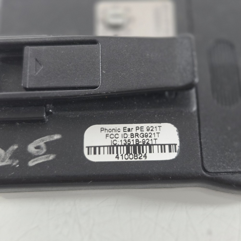 4 Bodyworn Transmitter 921T Radium 216MHz Phonic Ear UNTESTED - 1 DOESNT TURN ON