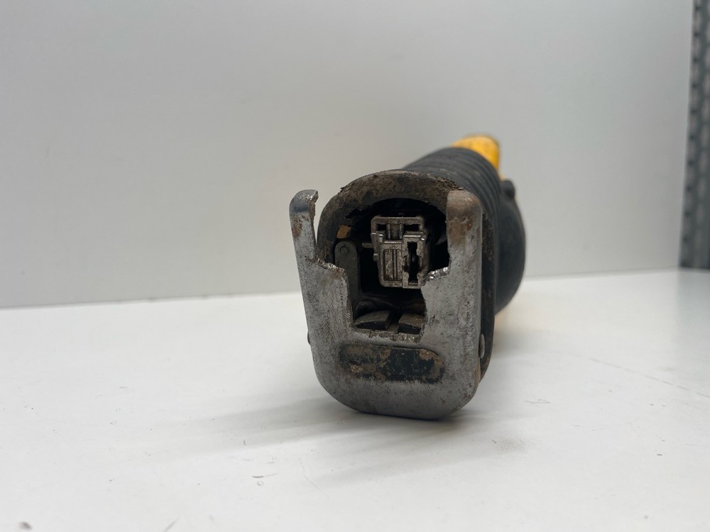 DEWALT RECIPROCATING SAW DCS380 (P28018156)