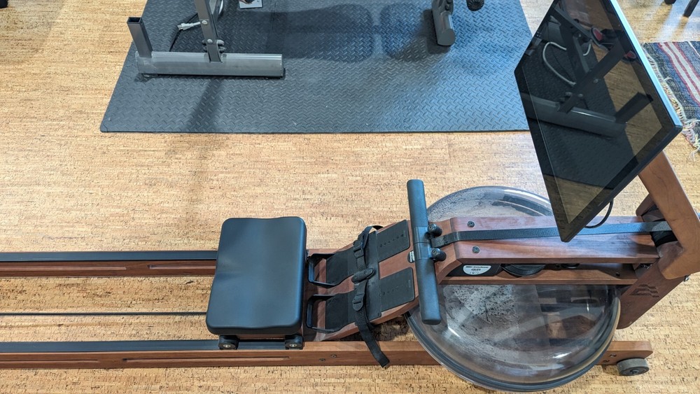 Modern Ergatta Water-Resistance Rowing Machine