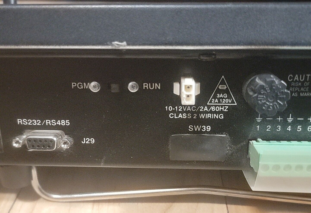 Vicon Camera Controller Model V1300X-DVC - (READ)