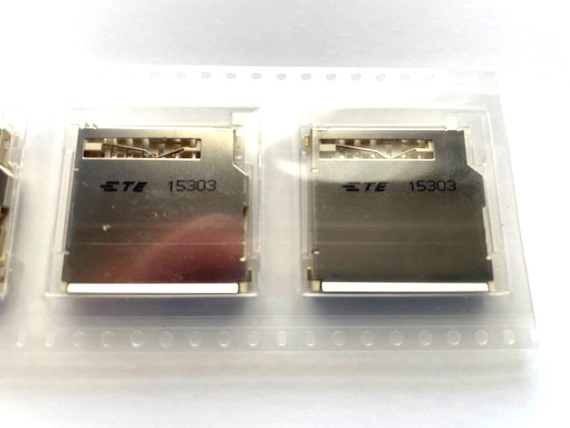 Standard SD Memory Card Replacement Socket 11 Pin PCB Mount (2 pieces)