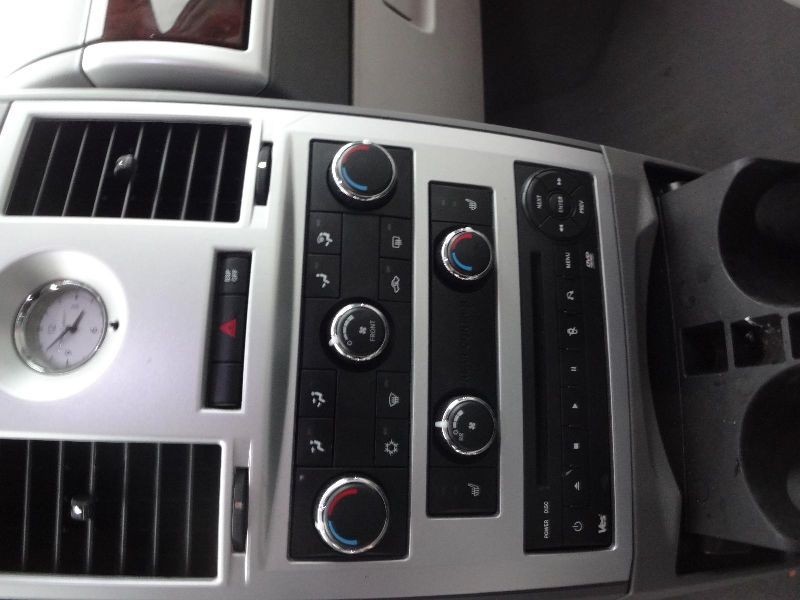 Info-GPS-TV Screen Display Roof Mounted DVD Fits 11-12 JOURNEY 169111