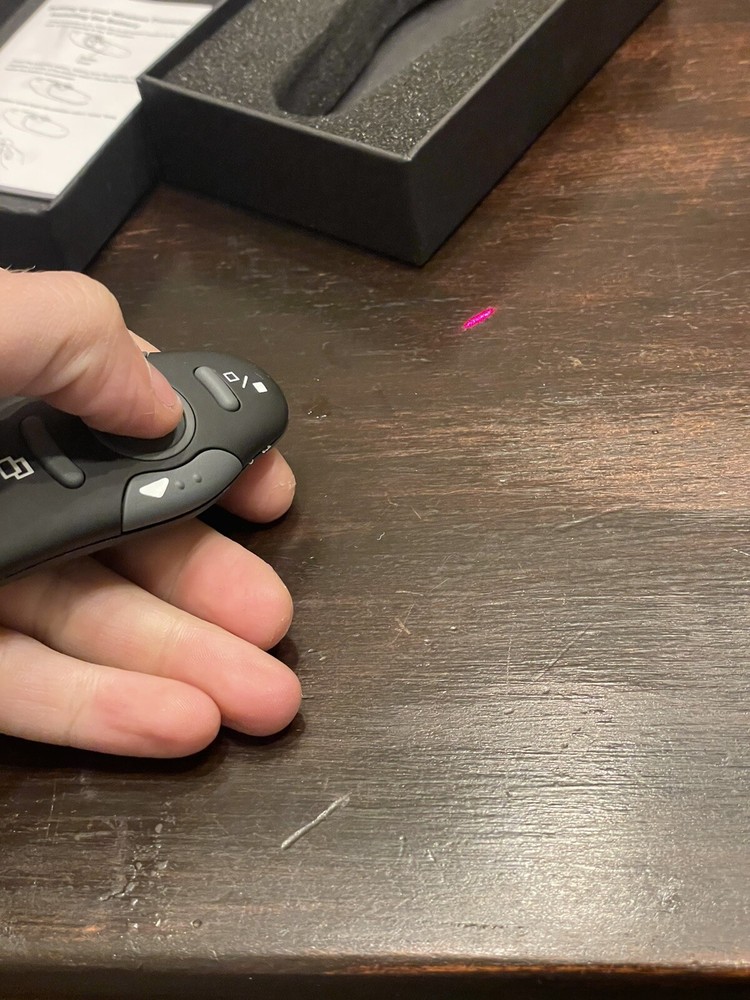 Targus Wireless Presenter with Laser Pointer 40ft range. Working Test Unit