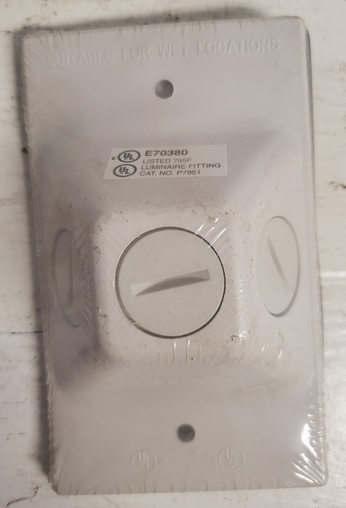 OEM CARLON P7901W-CAR RECTANGULAR LAMPHOLDER COVER