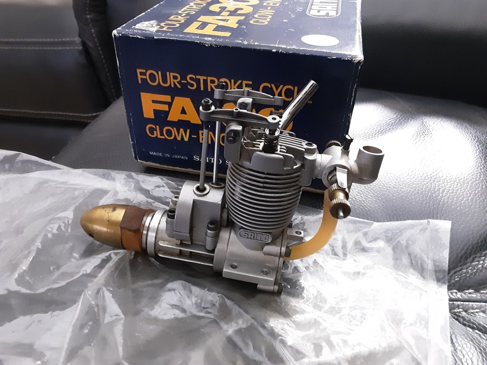 SAITO FOUR STROKE CYCLE FA-30 5cc ENGINE