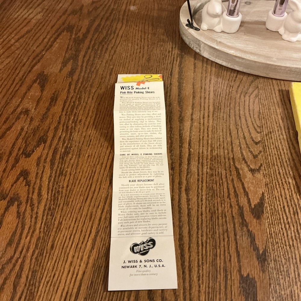 Wiss Pink-Rite,Model E Pinking Shears,gently used stored condition