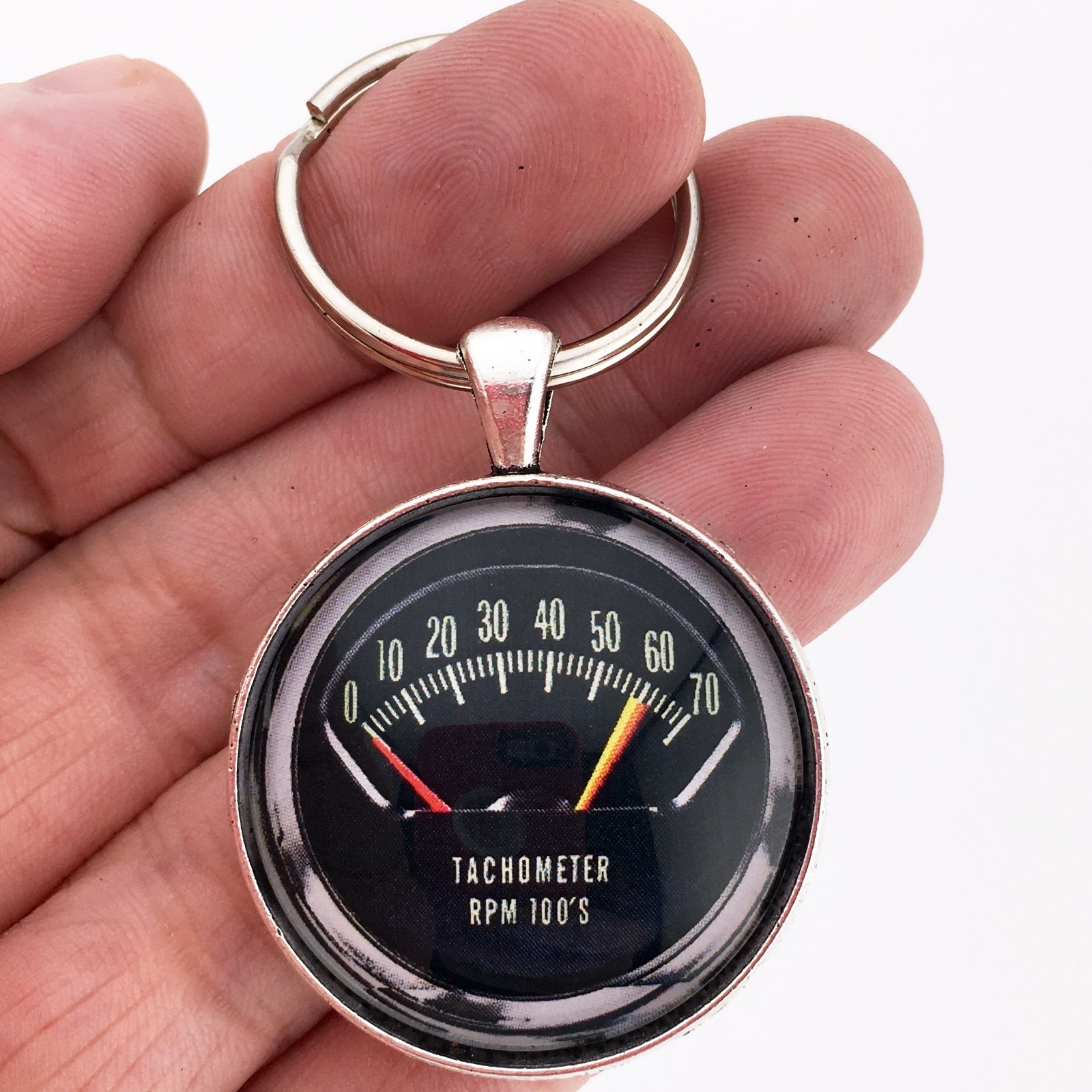Vintage Chevrolet Kneeknocker 70 RPM Tachometer Gauge 1.2" Diameter Keychain
