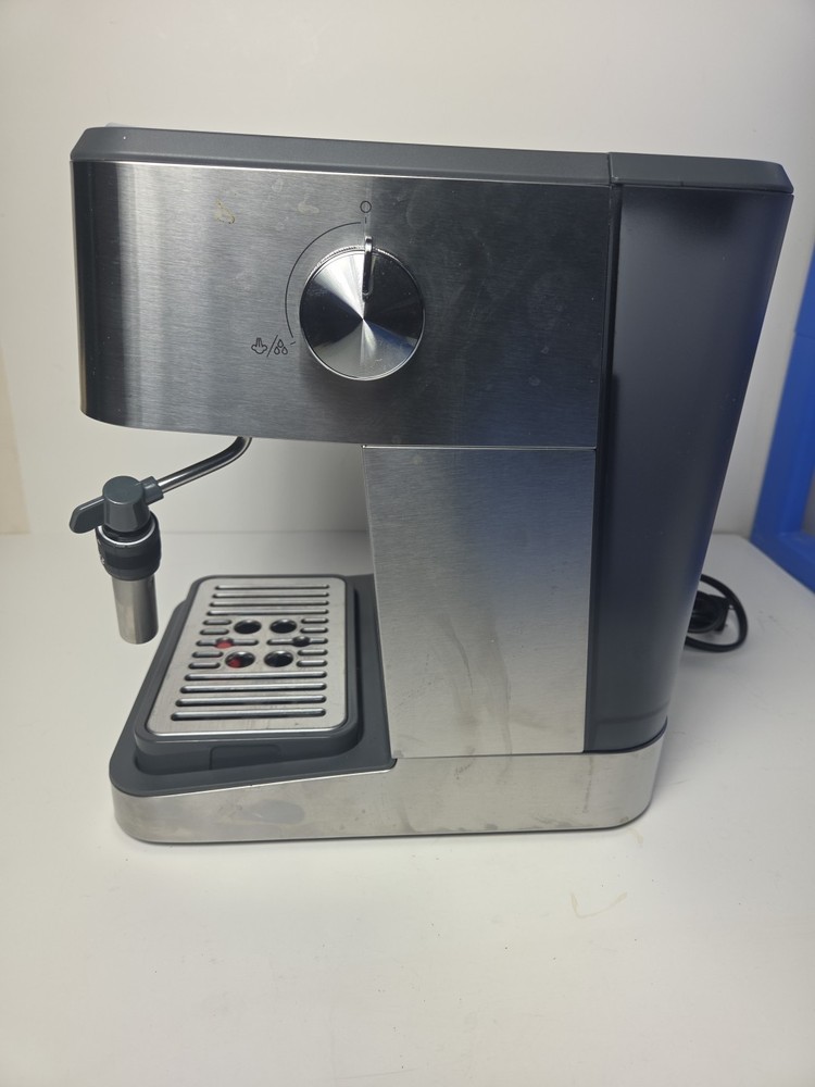 DeLonghi Linea Classic Espresso Machine