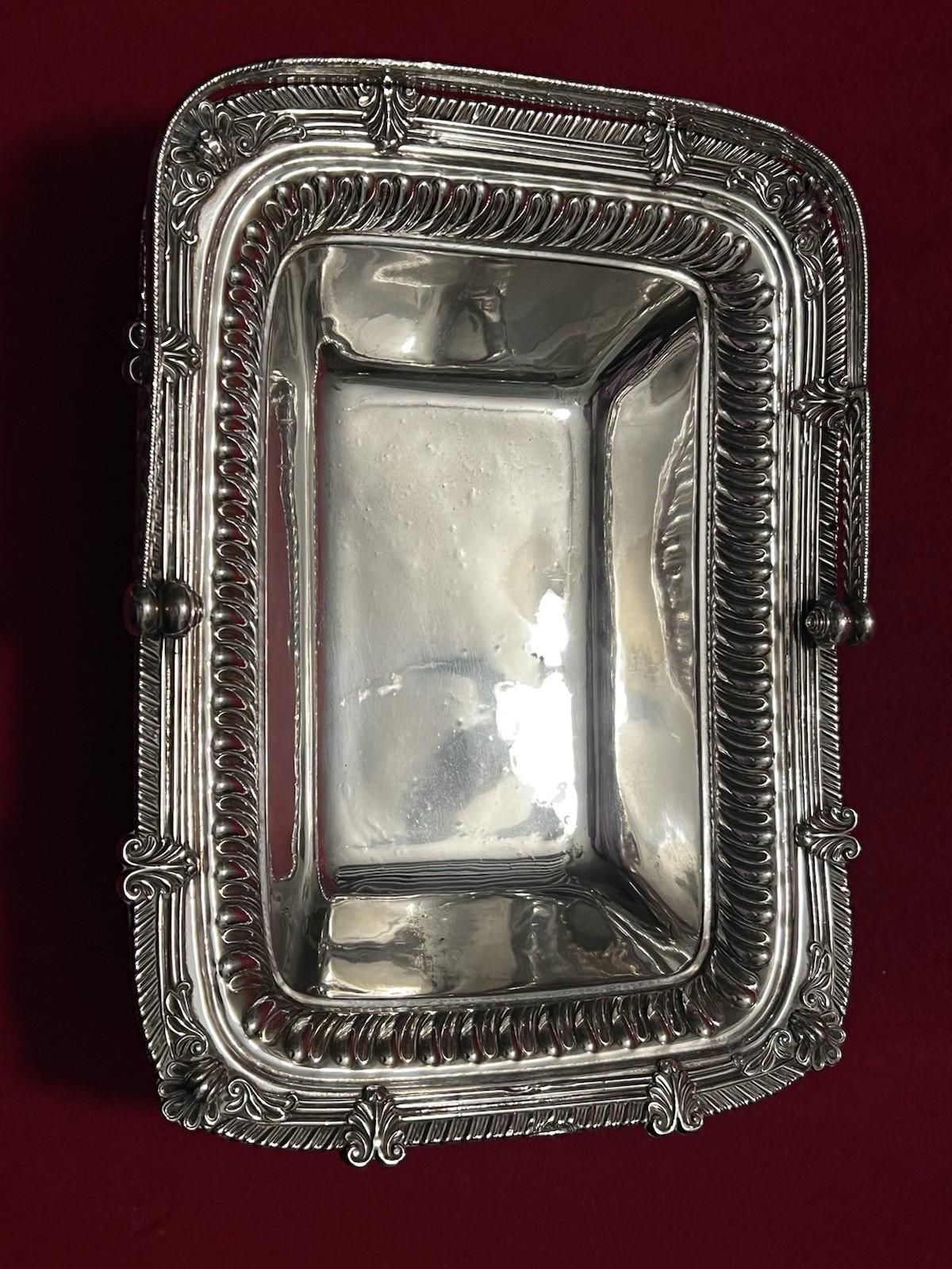 Large George III Old Sheffield Plated Handled Cake Basket W/Shell Border C.1810s