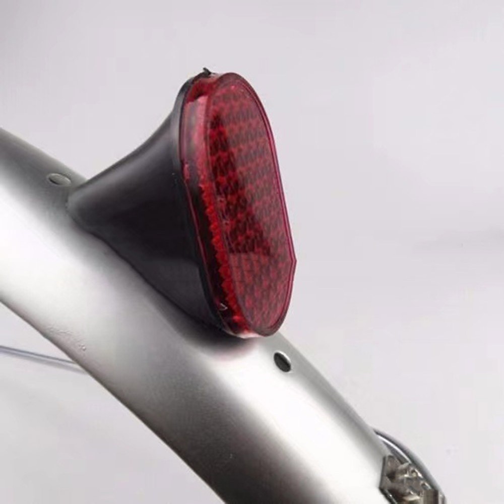 2pcs Bicycle Rear Mudguard Reflector Black Red Design Simple Installation