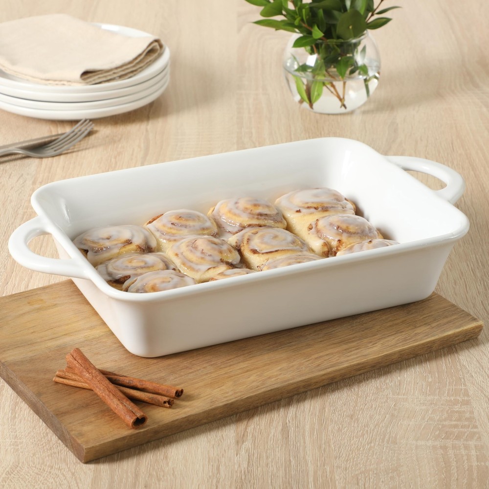 Gibson Home Gracious Dining 2.5-Quart White Stoneware Baking Dish with Handle...