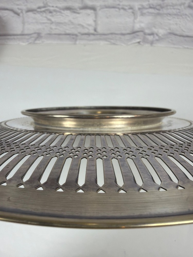 Vintage EPNS Silver Plated 10" Pierced Serving Bread Charger Plate Lion Hallmark