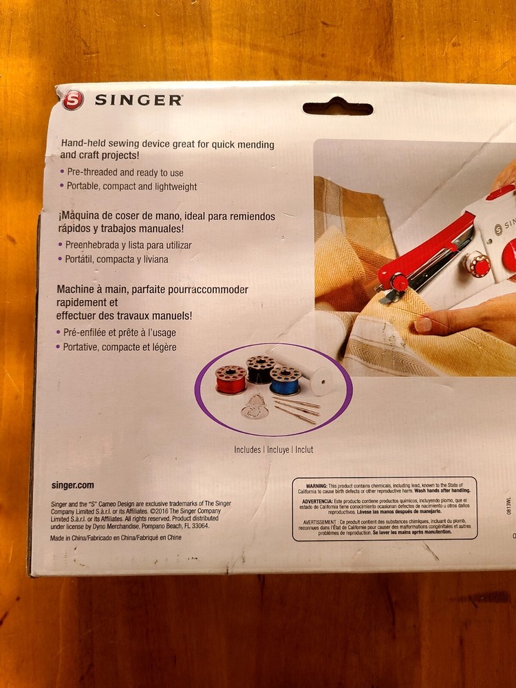 Singer 01663 Stitch Sew Quick Mechanical Sewing Machine -NEW OPEN BOX