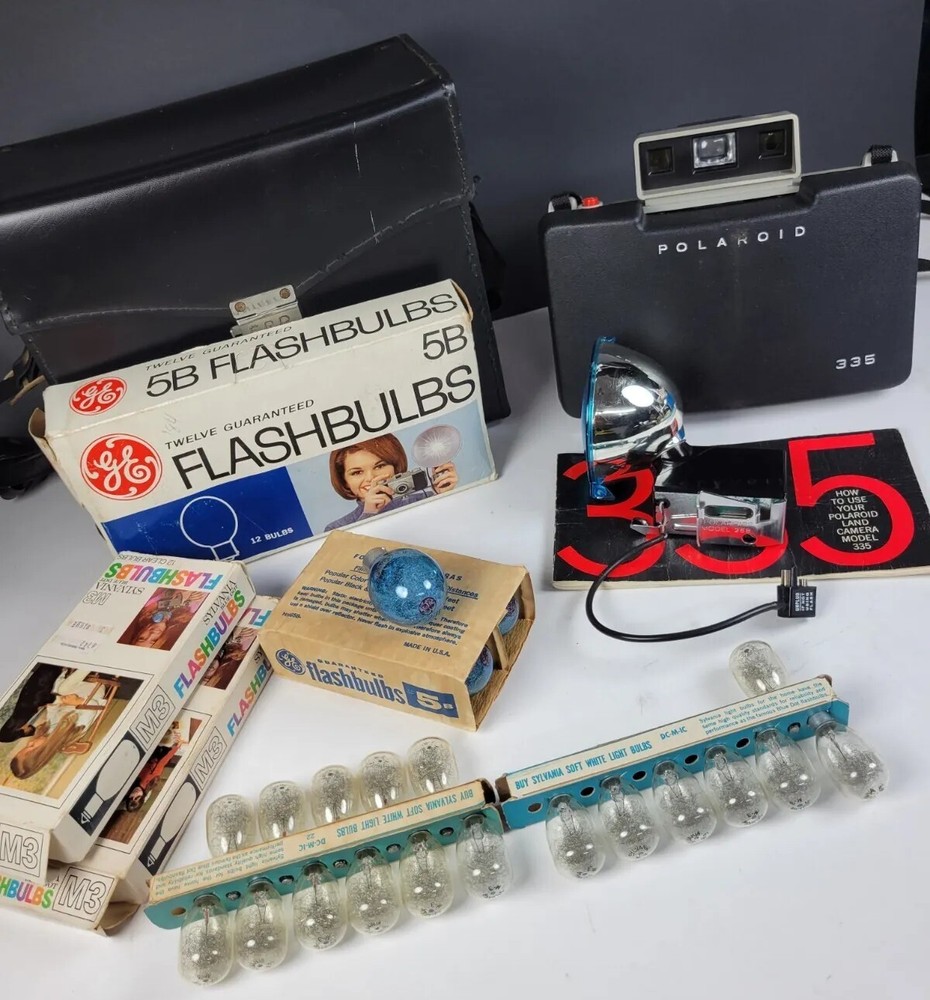Polaroid Automatic 335 Land Camera W/ Case, Flash & Extras VINTAGE CLEAN!