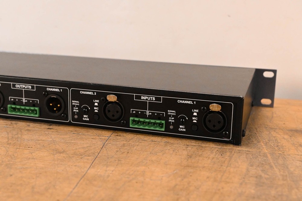 dbx DriveRack 220i System Processor w/ AFS Advanced Feedback Suppression CG01UEQ