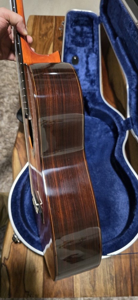 CONDE ATOCHA GUITAR