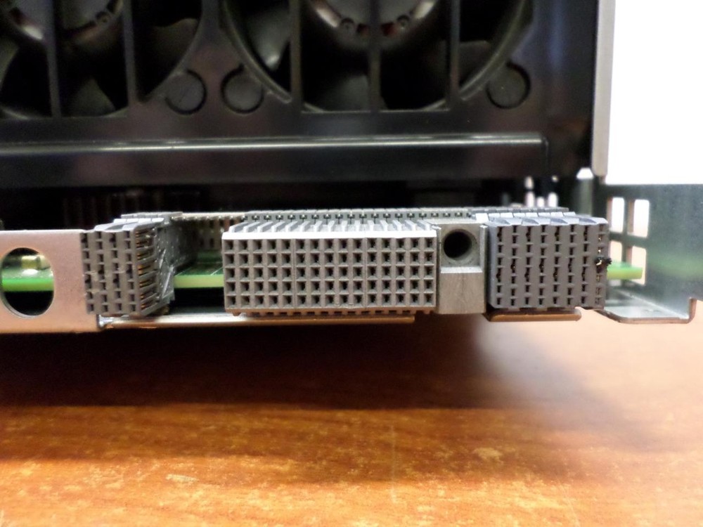 EMC 110-140-102B VNX5500 Storage Processor 2.13Ghz