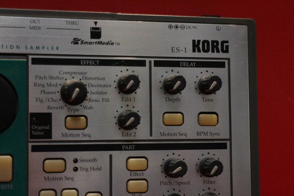 USED Korg Electribe ES-1 Analog Modeling Synth Sequencer ES 1 U2050 231102