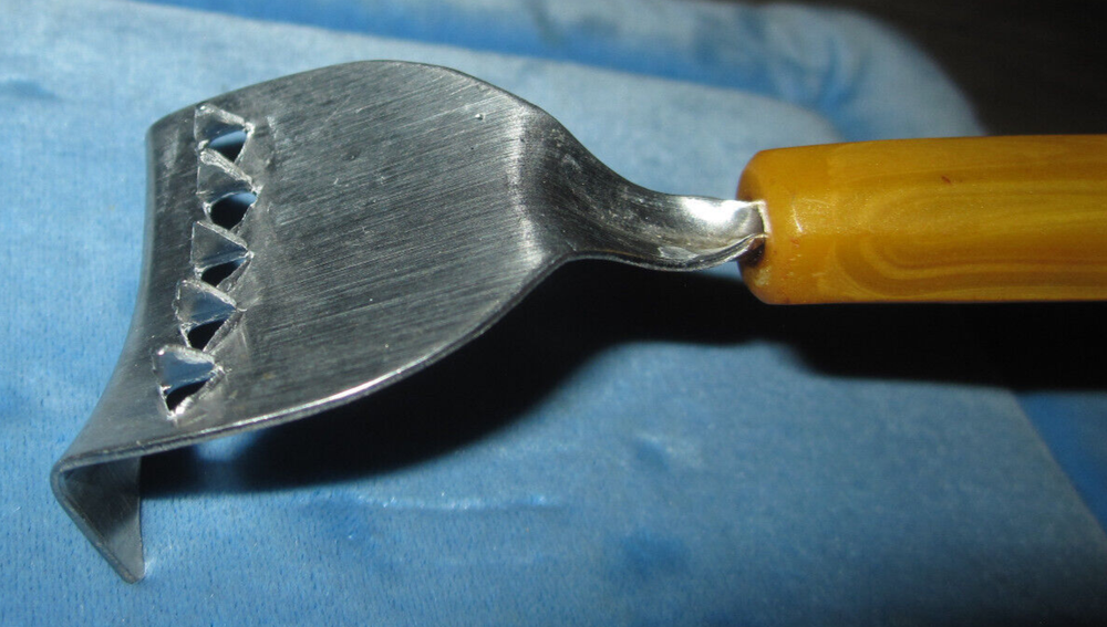 Vtg butterscotch Bakelite handled citrus zester bar tool