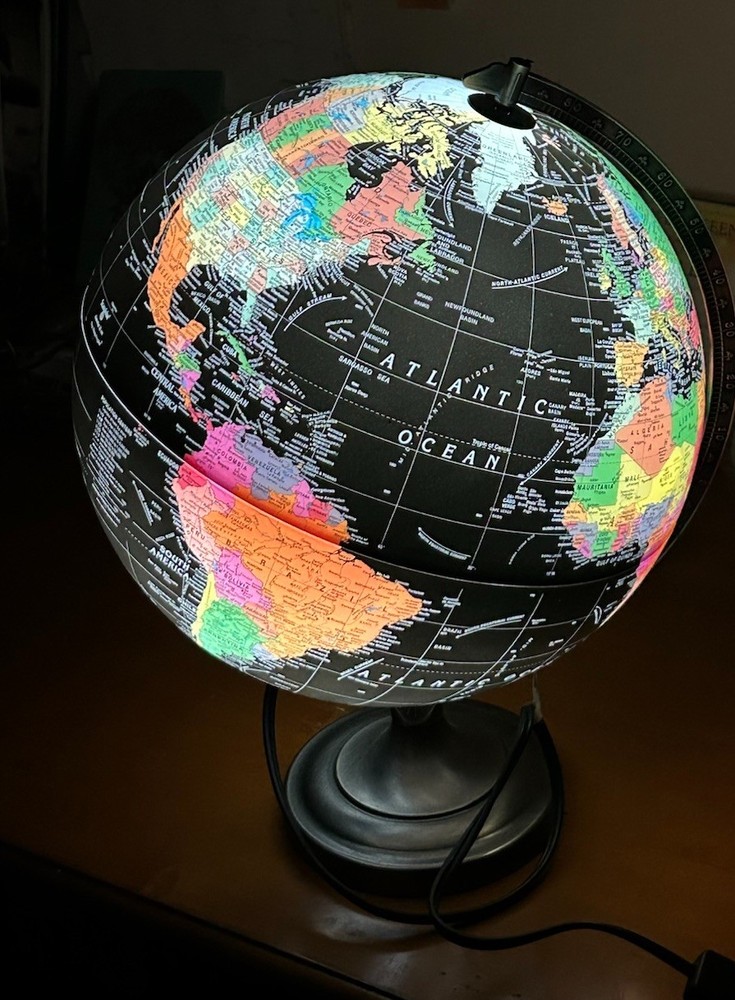 Replogle ScanGlobe Illuminated Tabletop Globe 30cm Metal Base Multicolor