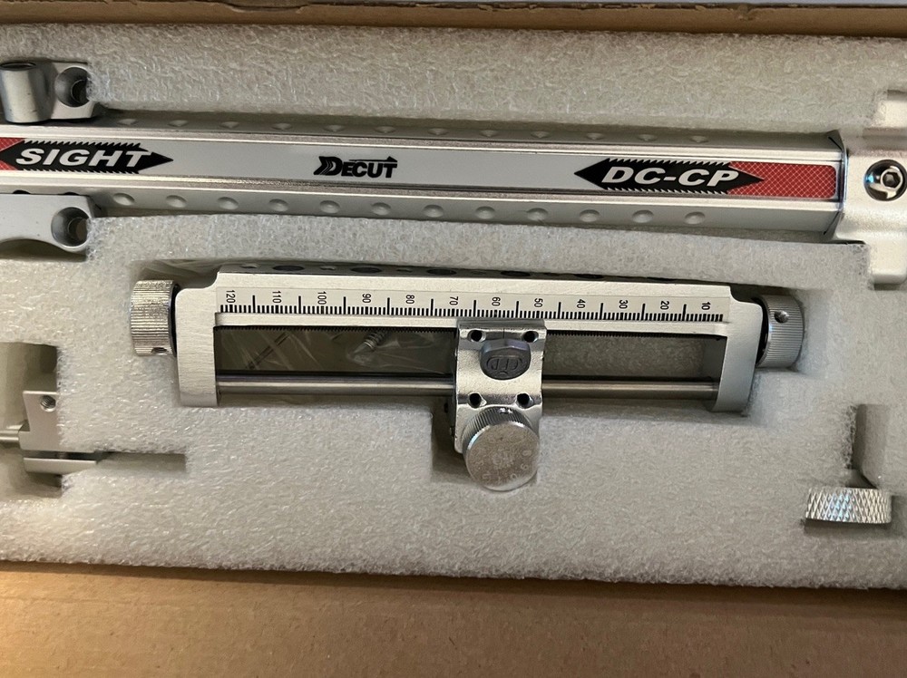 Compound Bow Sight + Scope Decut