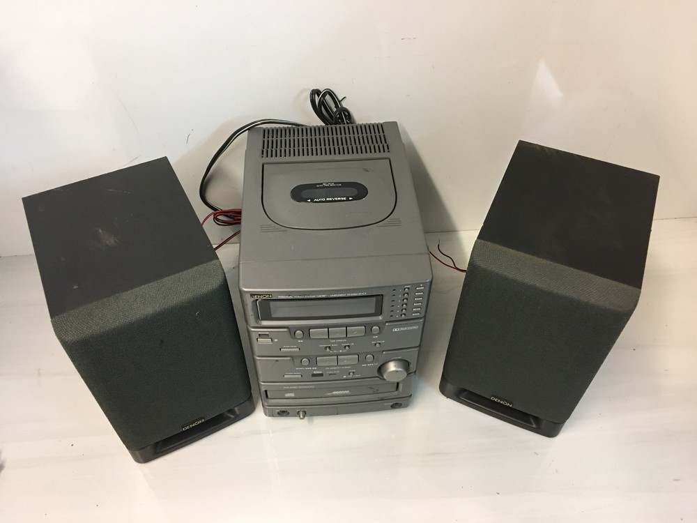 Denon D-C1 Personal Micro Component System CD Changer AM/FM Aux Speaker (READ)