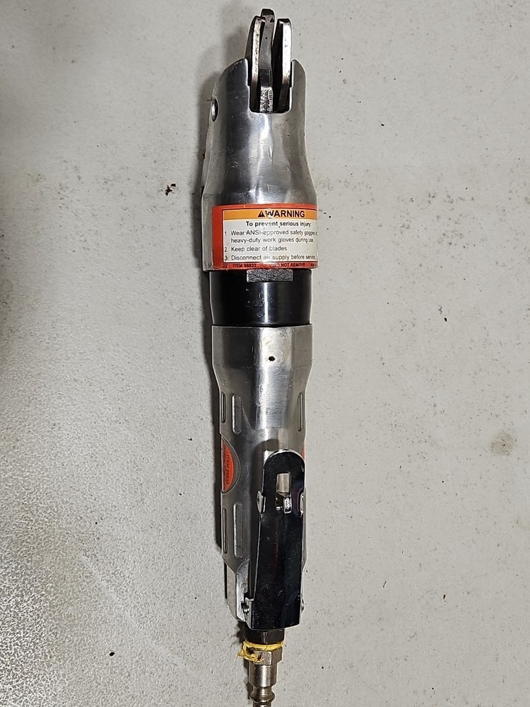 Central Pneumatic Inline Air Shears 90 PSI #98833