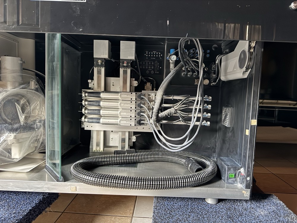 ZIRKONZAHN MILLING UNIT M5 & CPU (NO DONGLES/READ/WORKING)