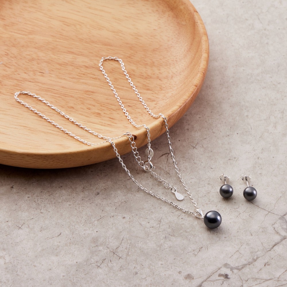 Sterling Silver Grey Shell Pearl Set