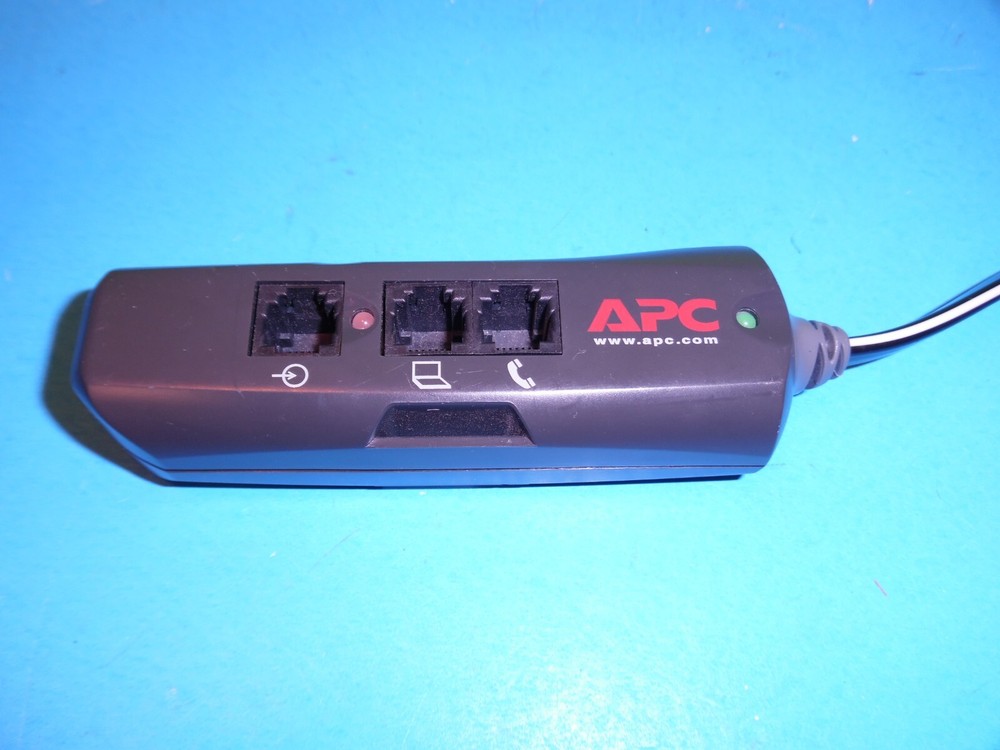 APC Mobile Surge Protector P/N: PNOTEPRO