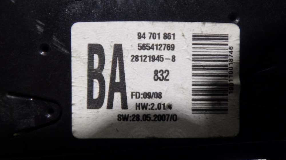 08 SATURN ASTRA Info Screen 94701861