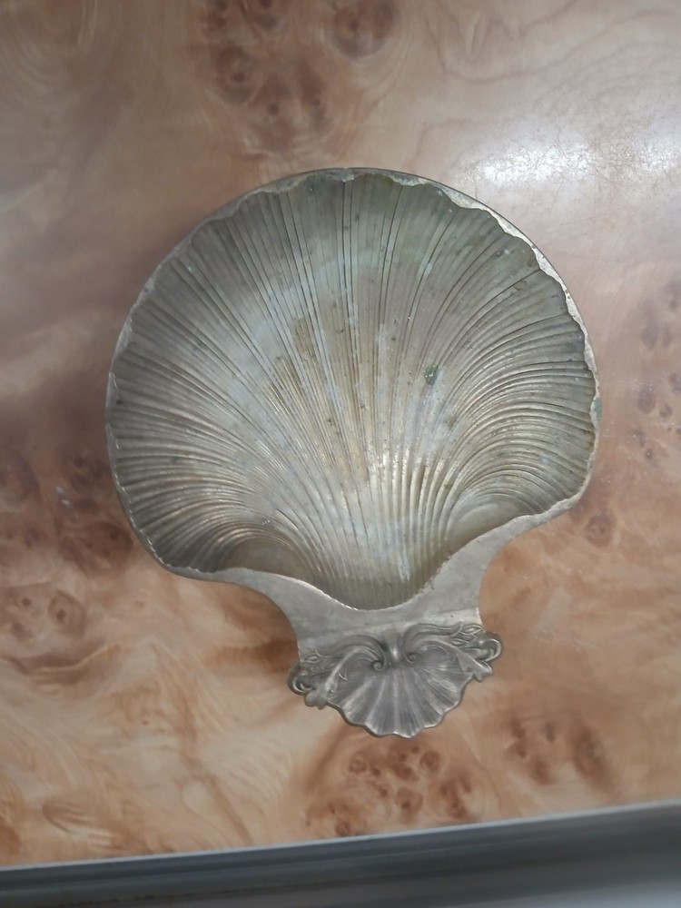 Silverplate Shell Footed Dish Sheffield England 1700-1800 Reproduction Design