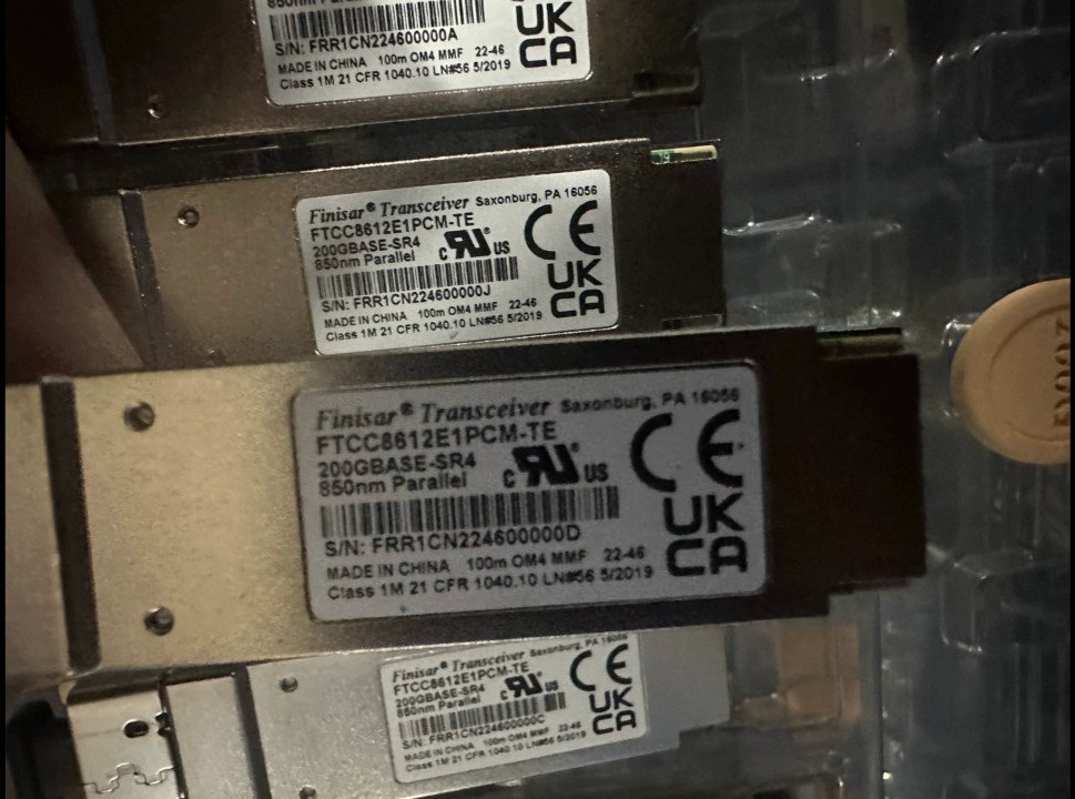 1pcs Finisar FTCC8612E1PCM 200GBASE-SR4 QSFP56 SR4 100m Transceiver Modules
