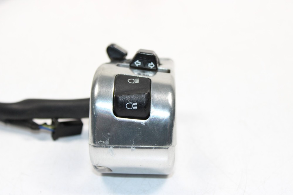 06 Yamaha Vstar XVS 1100 Left Handlebar Control Switch