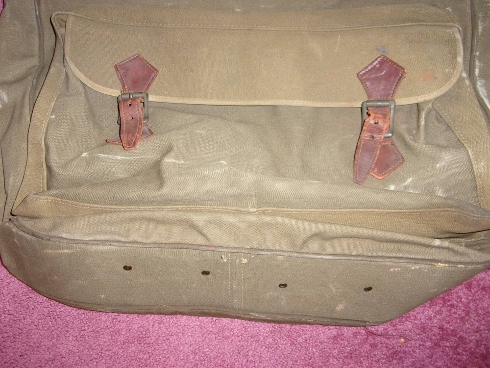 Vintage WW2 Large Garment Bag